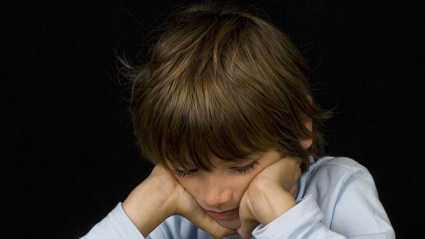 睡不着的时候闭眼躺着可以吗,睡不着闭眼休息有效果吗