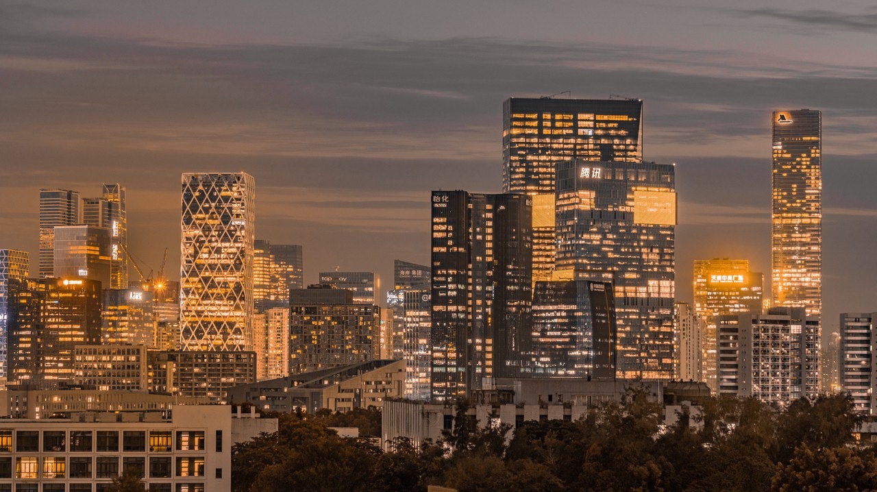 马化腾和张小龙谁地位大,张小龙与马化腾