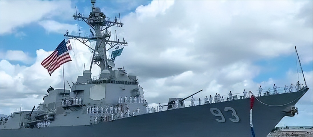 苏州舰与美舰相距多远,双方航母相距多远为安全距离