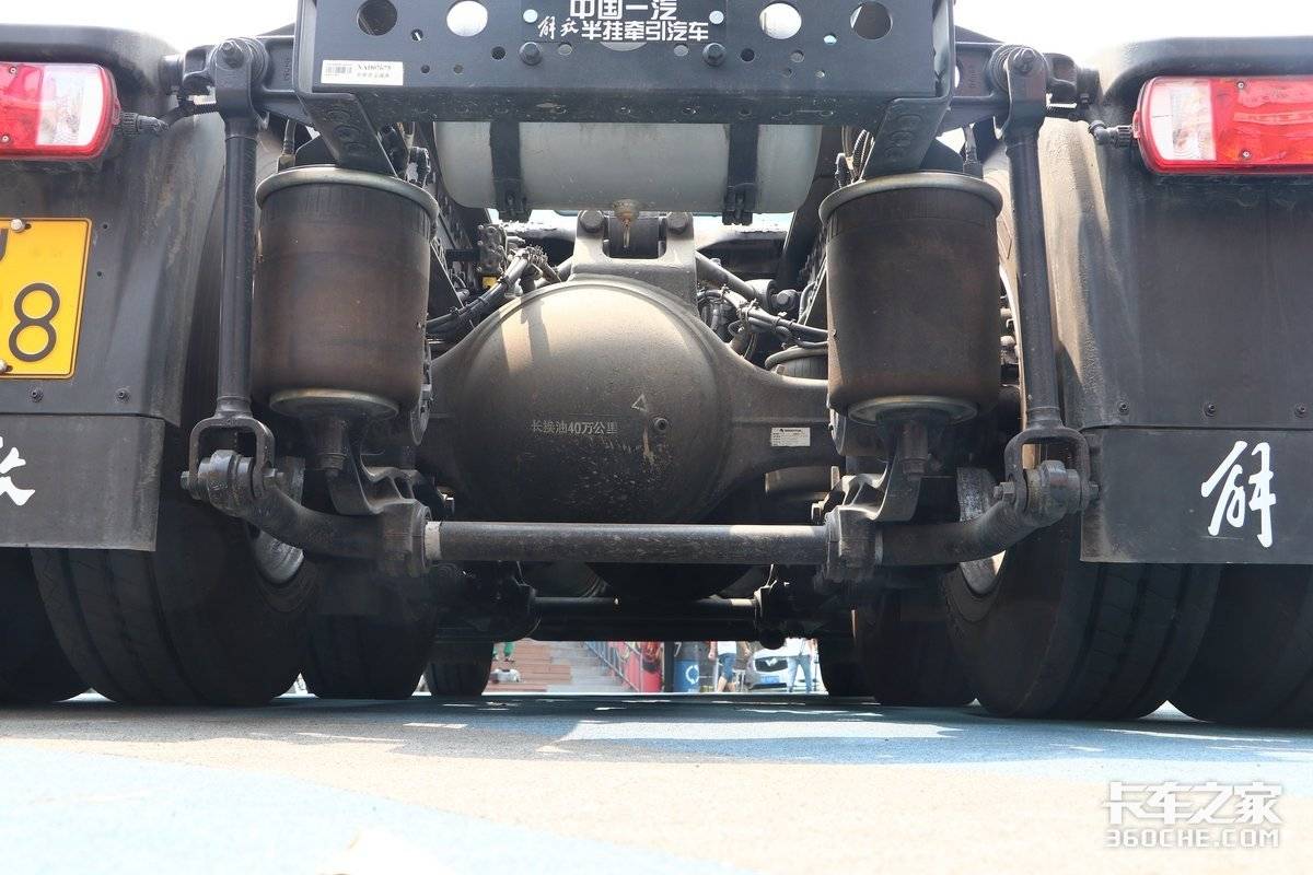 国产最新款大马力重卡,马力最大跑得最快的国产重卡价格