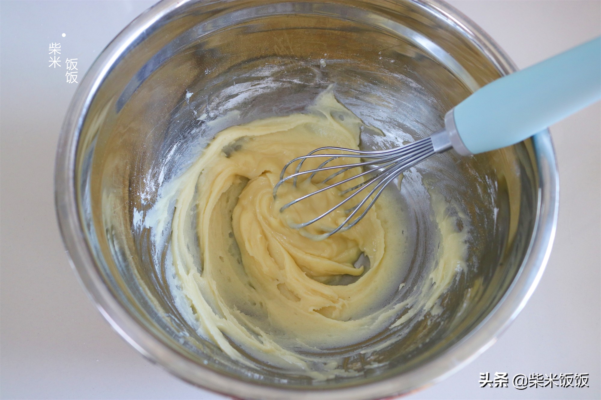 蛋糕蓬松不回缩的诀窍,烤箱做蛋糕防止蛋糕回缩的办法