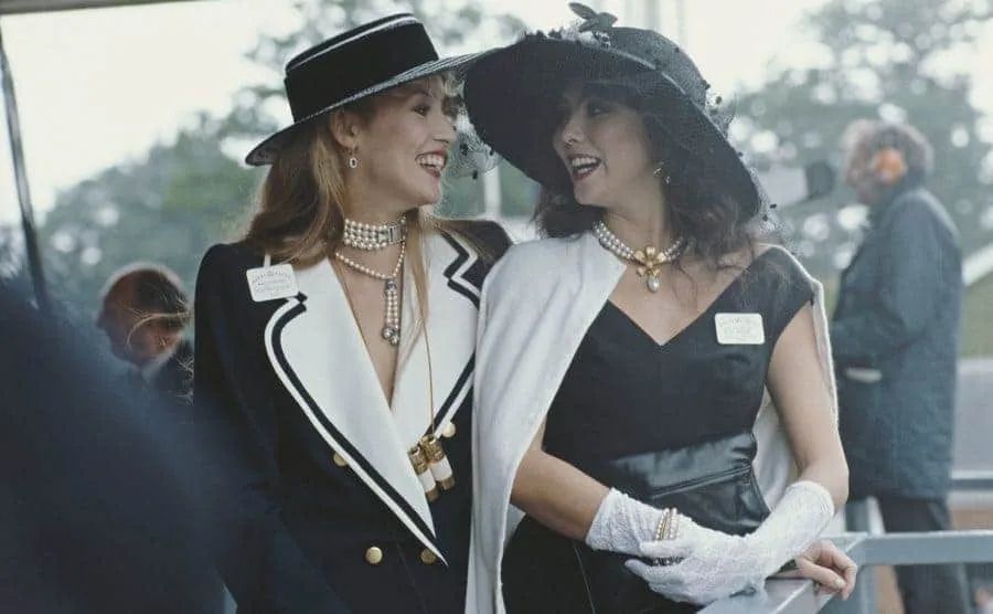 那位曾靓绝时尚圈、串起欧洲上流社会的超模为何落魄至此……