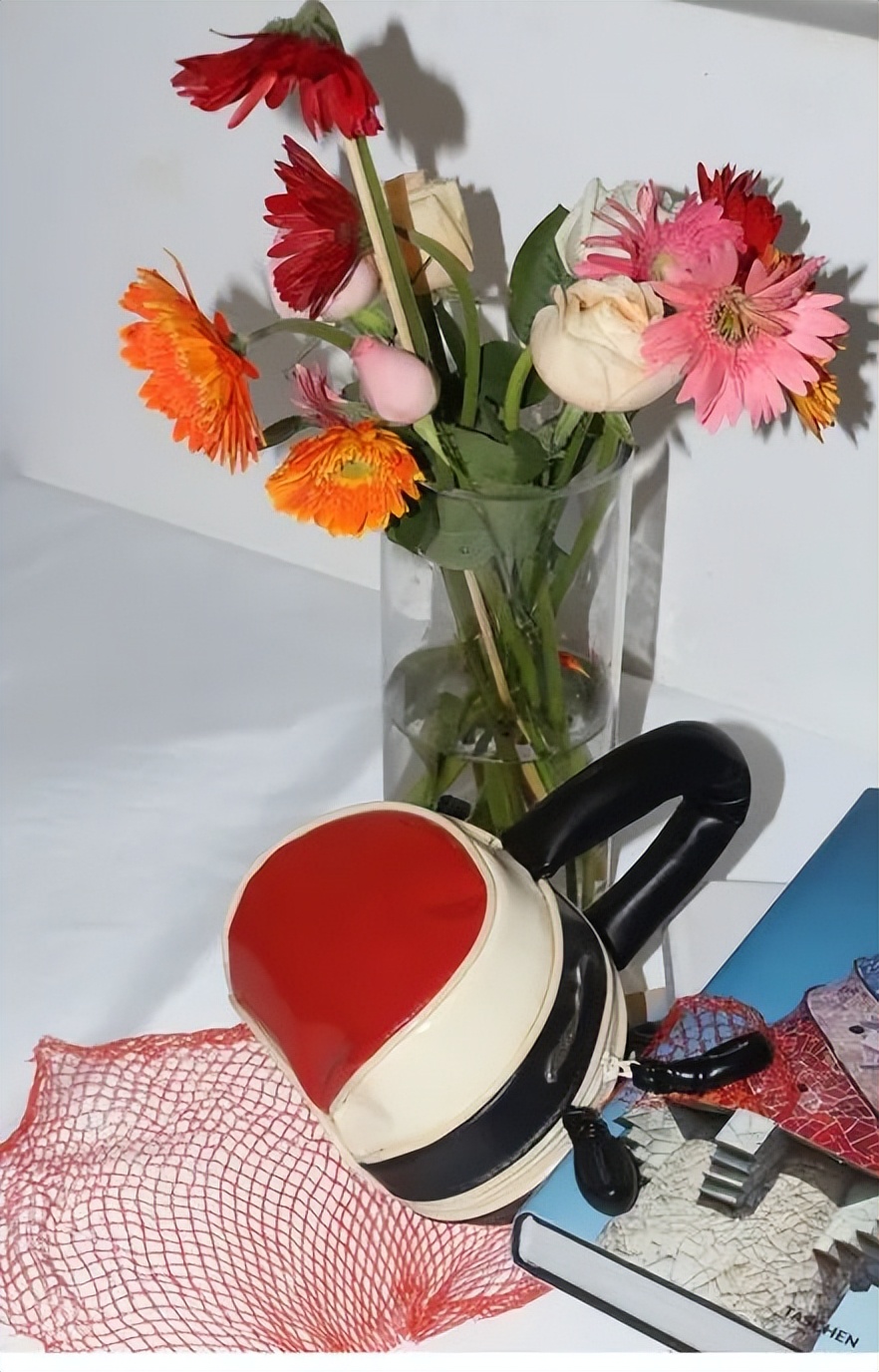 虞书欣同款双肩包平价,虞书欣10元包