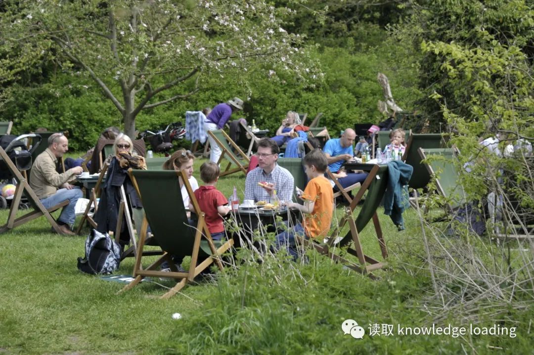 英国人喝茶方式,英国人喝茶的礼仪史