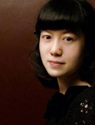 杨振宁教授和翁帆生活照,关于杨振宁教授与翁帆是否有孩子