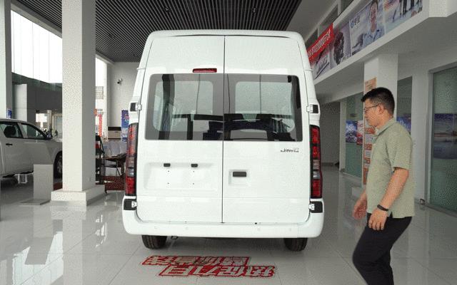 江铃福顺到底怎么样,江铃福顺2023商旅版长轴5.99米中顶