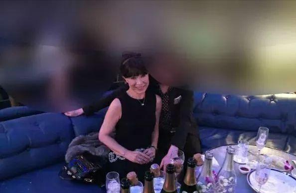 60岁大妈诈骗240万,62岁日本大妈诈骗27亿元