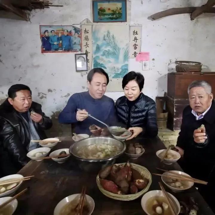 许家印与恒大成功之路,许家印与恒大