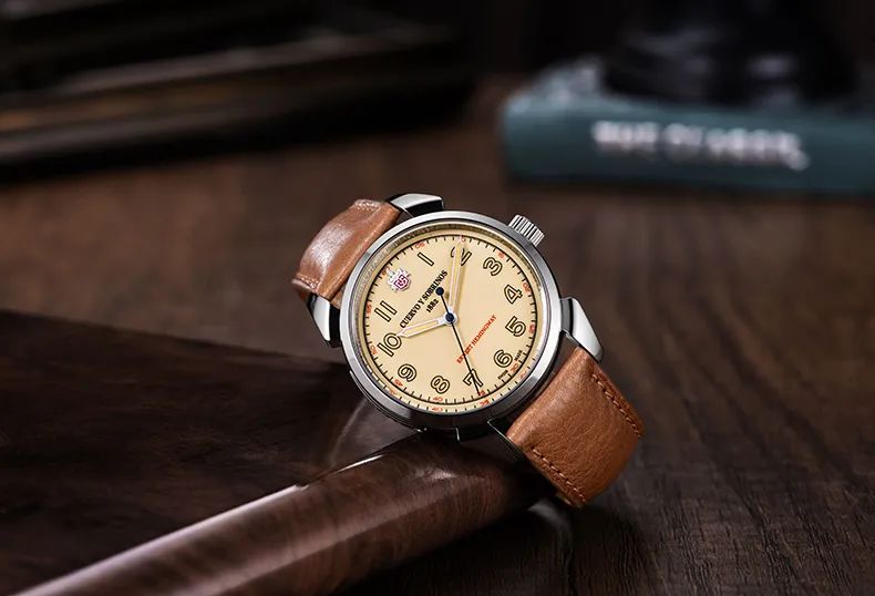 海明威戴的什么表,海明威手表什么档次求回答