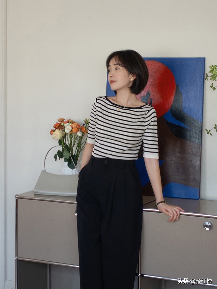 条纹针织衫街拍搭配,条纹针织衫怎么穿搭