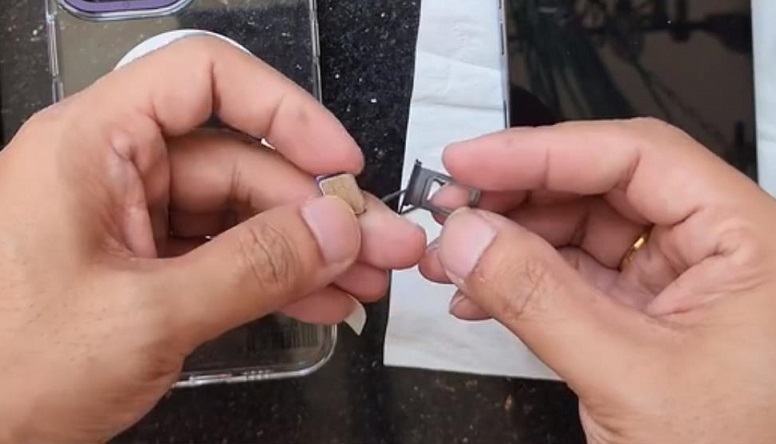 iphone14sim卡安装,苹果14sim卡怎么安装