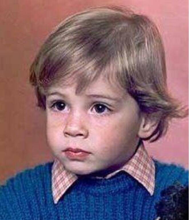 足坛明星小孩,足坛球星萌娃视频