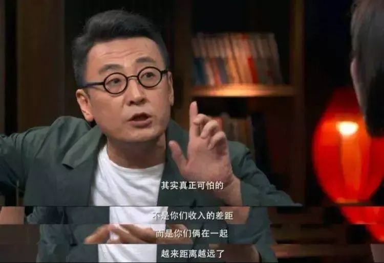 嫌弃老婆是全职太太，离婚后发现，丈夫居然有18套商铺