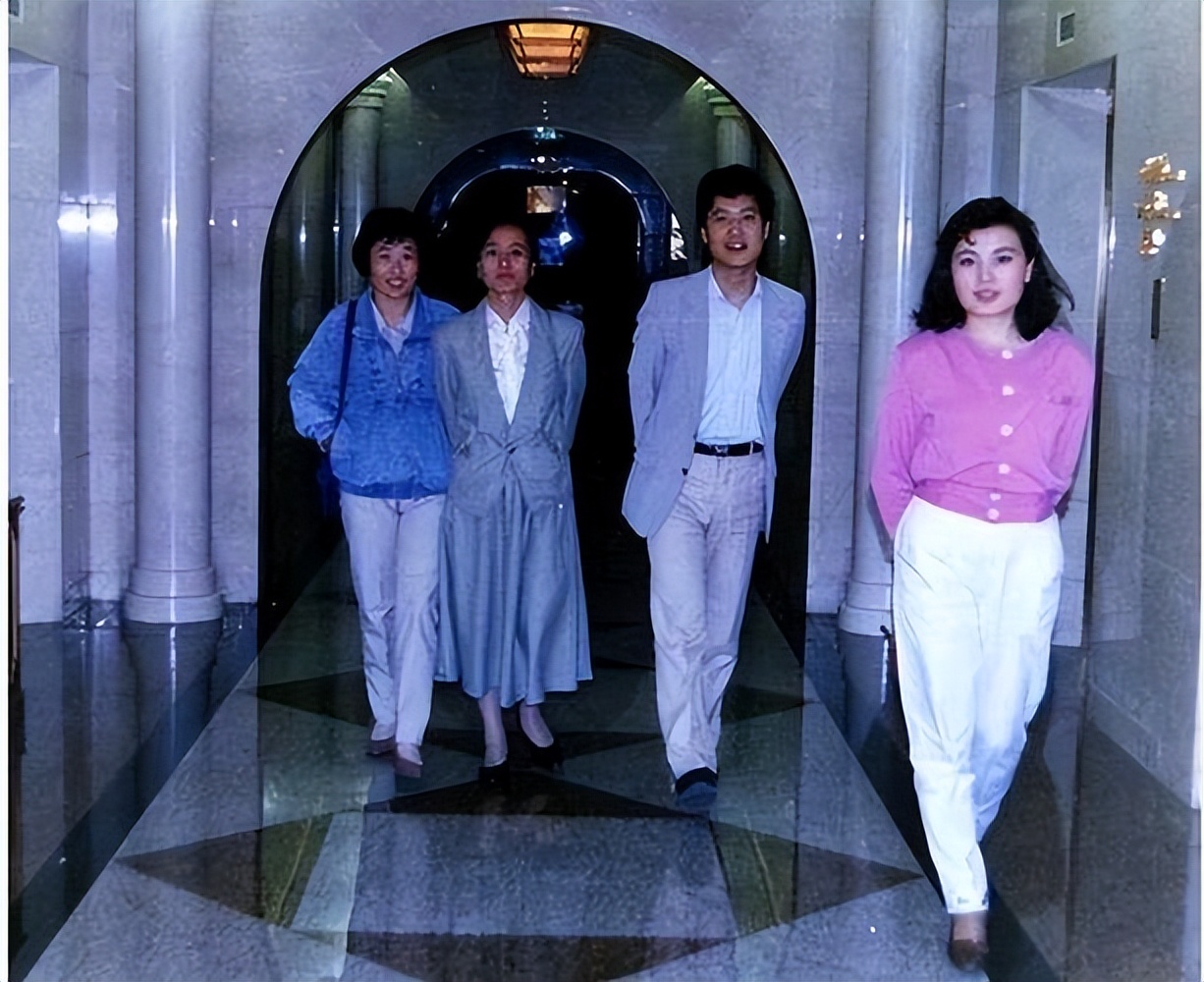 央视主播李瑞英儿子坠楼,央视新闻主播李瑞英怎样了