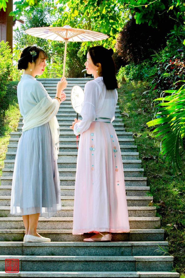 各领风骚全诗,各领风骚是哪首诗