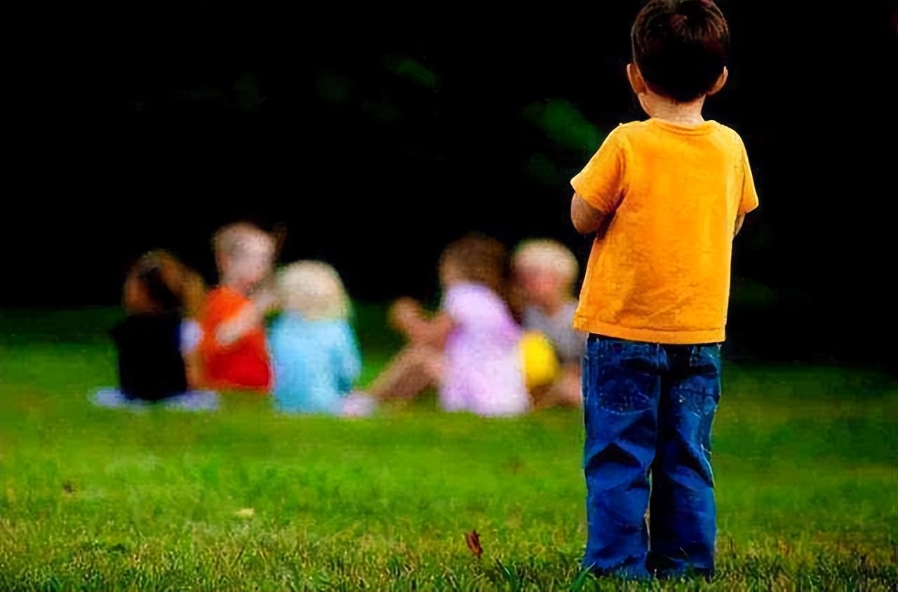 孩子不爱说话？家长不妨试试这3点，专治孩子语言表达能力差