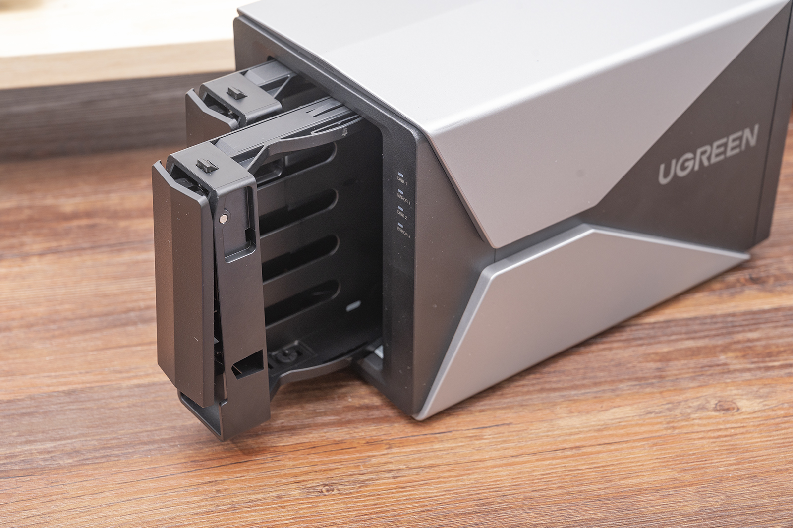 常用数据备份方式磁盘阵列,raid磁盘阵列到底哪个安全