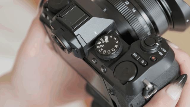 富士x-s20搭配什么镜头性价比高,富士x-S20评测