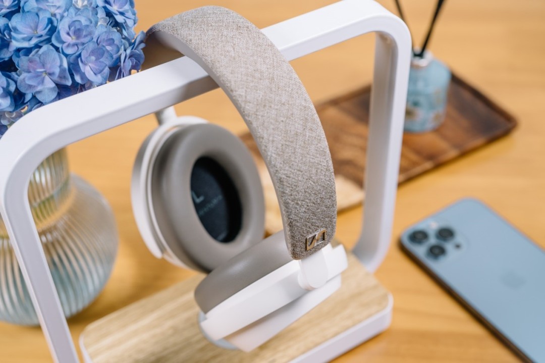 森海塞尔momentumm2,森海塞尔momentum4是开放式耳机吗