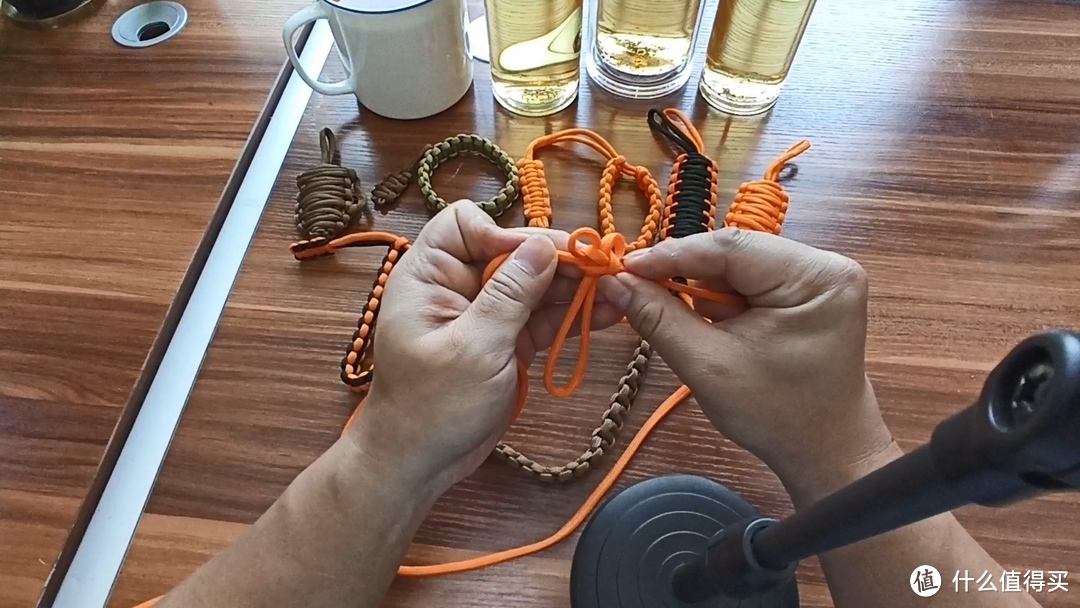 捆绑绳子教程简单方法,捆绳子怎么捆又快又好看