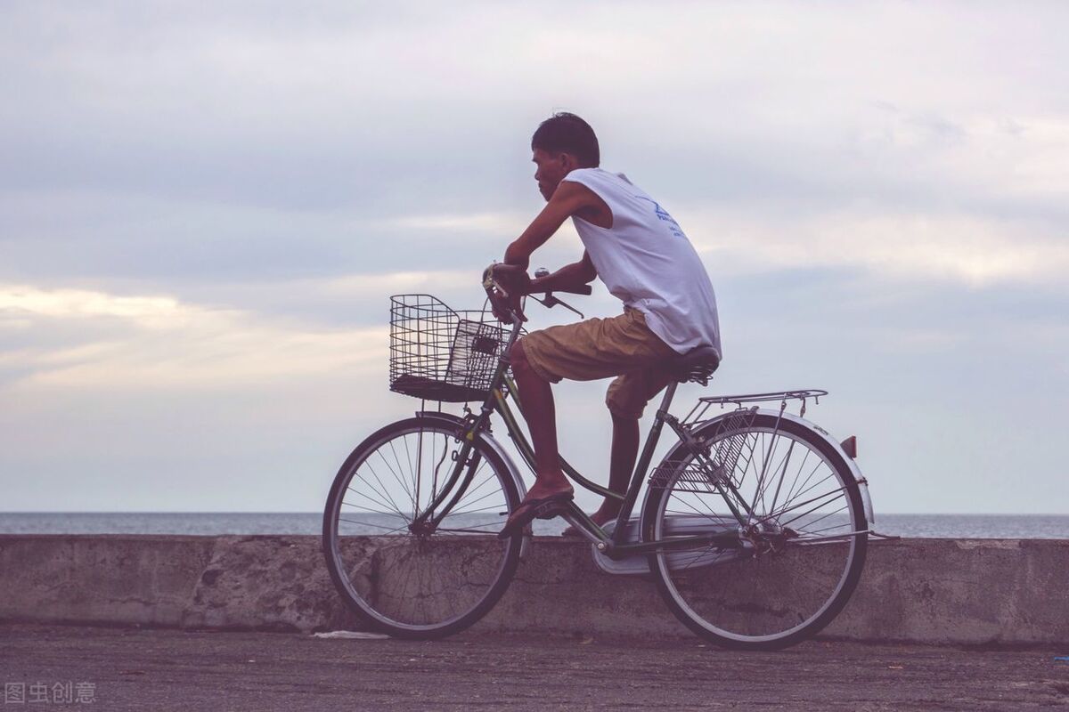 禁止上路的老年代步车车型,国务院禁摩后怎么处理