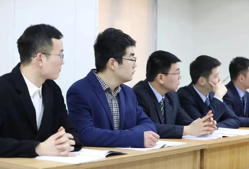 公务员待遇最好的5大职位,公务员哪个岗位比较轻松且薪资高