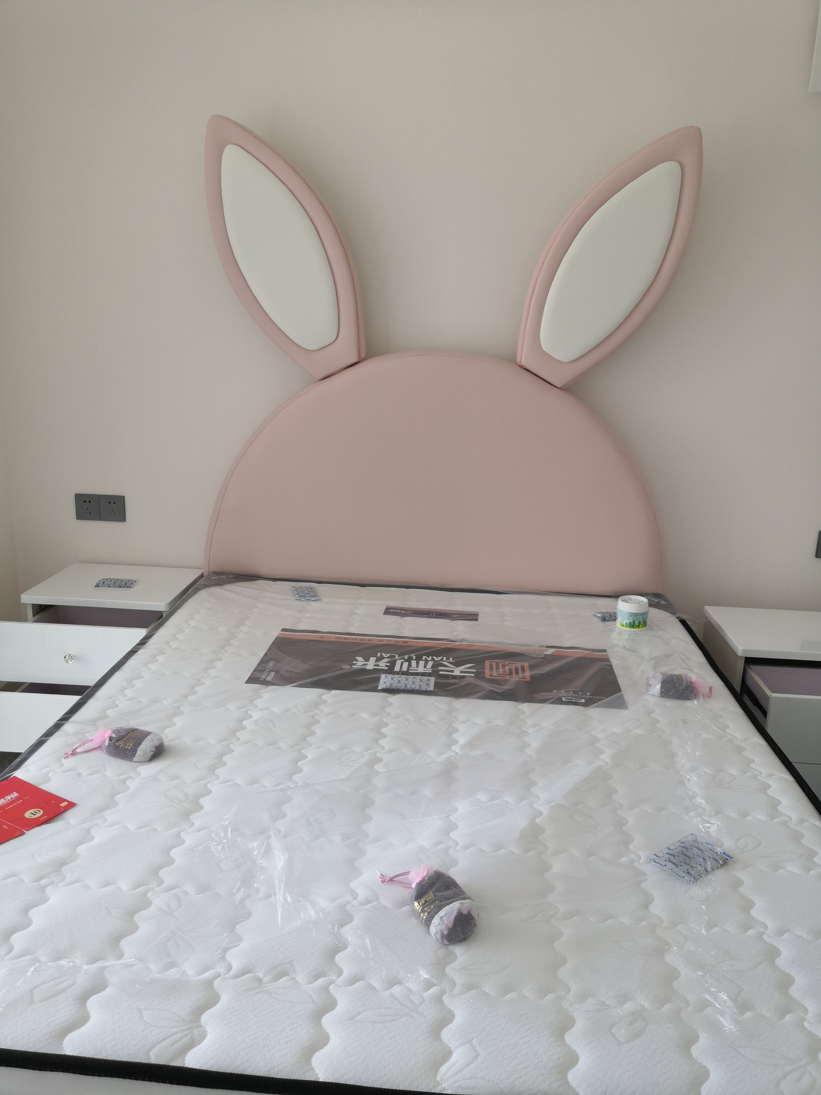 床垫暴晒可以除甲醛吗,床垫套需要晾多久除甲醛