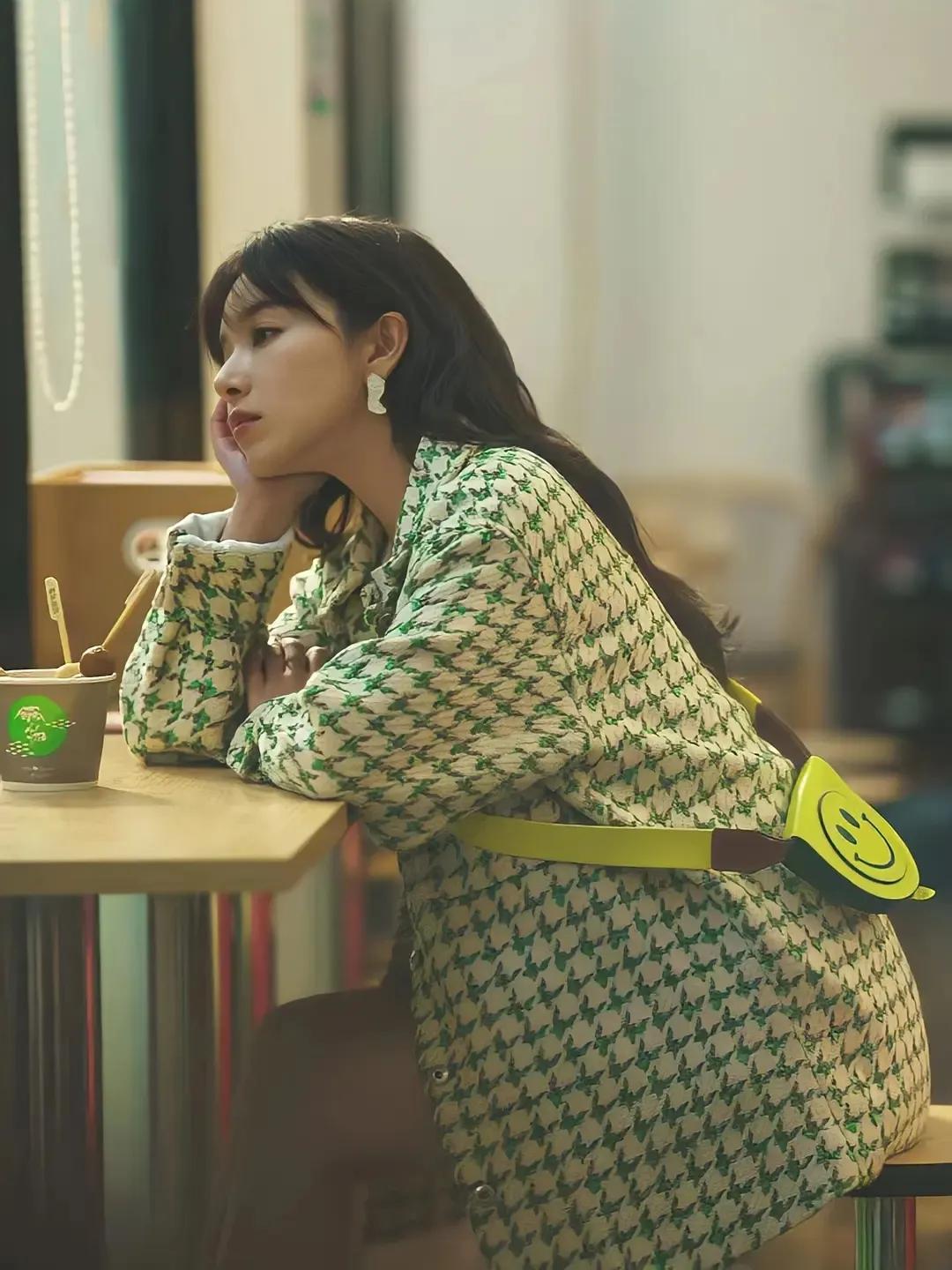 阚清子倪虹洁突如其来的假期,阚清子倪虹洁发布会