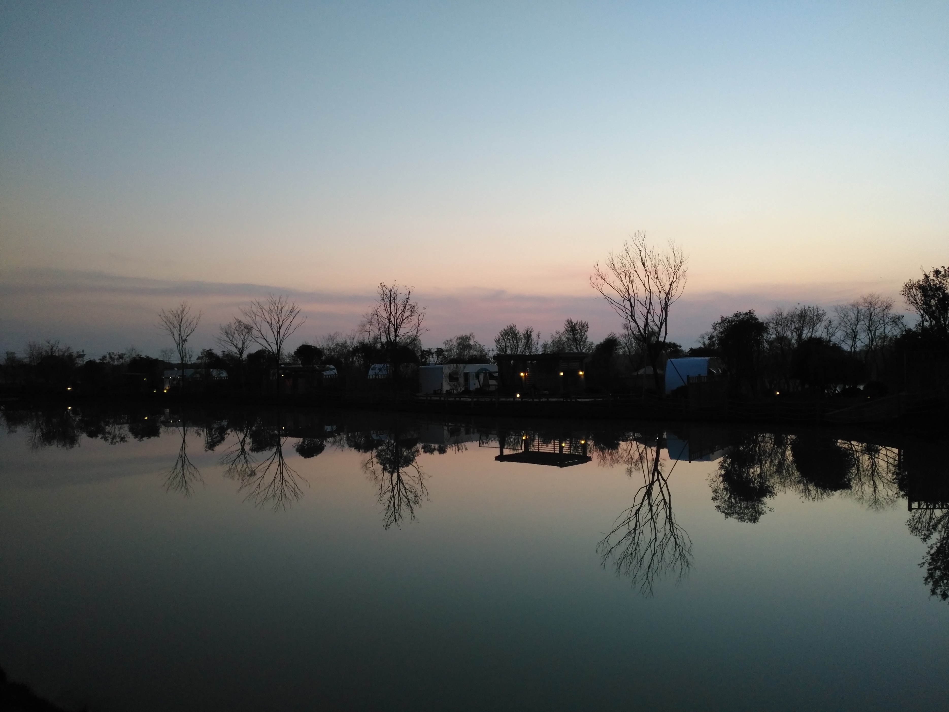 南京桠溪慢城风情小镇,南京房车露营旅游攻略