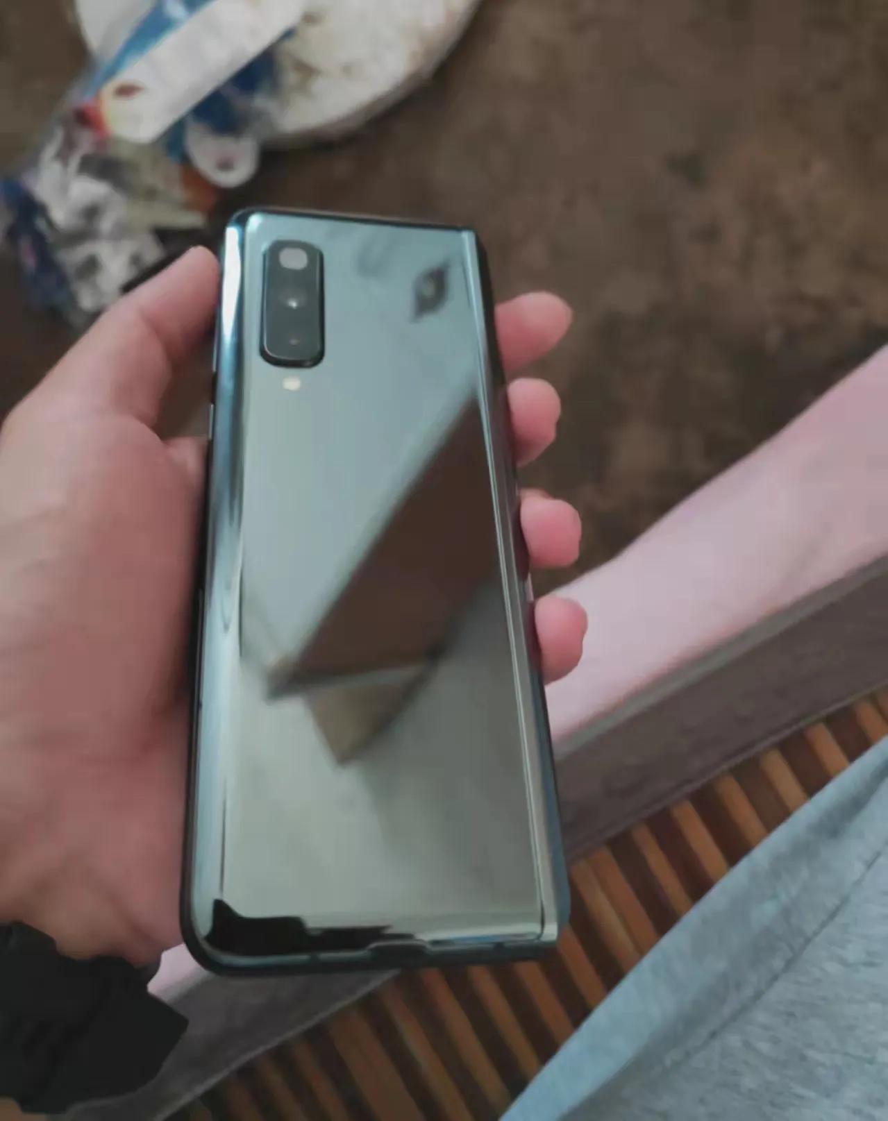 闲鱼平台寄卖手机寄过去靠谱吗,闲鱼卖手机上门自提的骗局