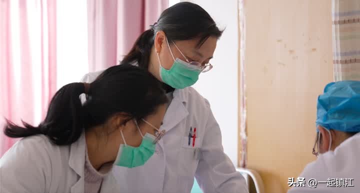 孕晚期感染新冠可以吃布洛芬吗,孕期感染新冠用药