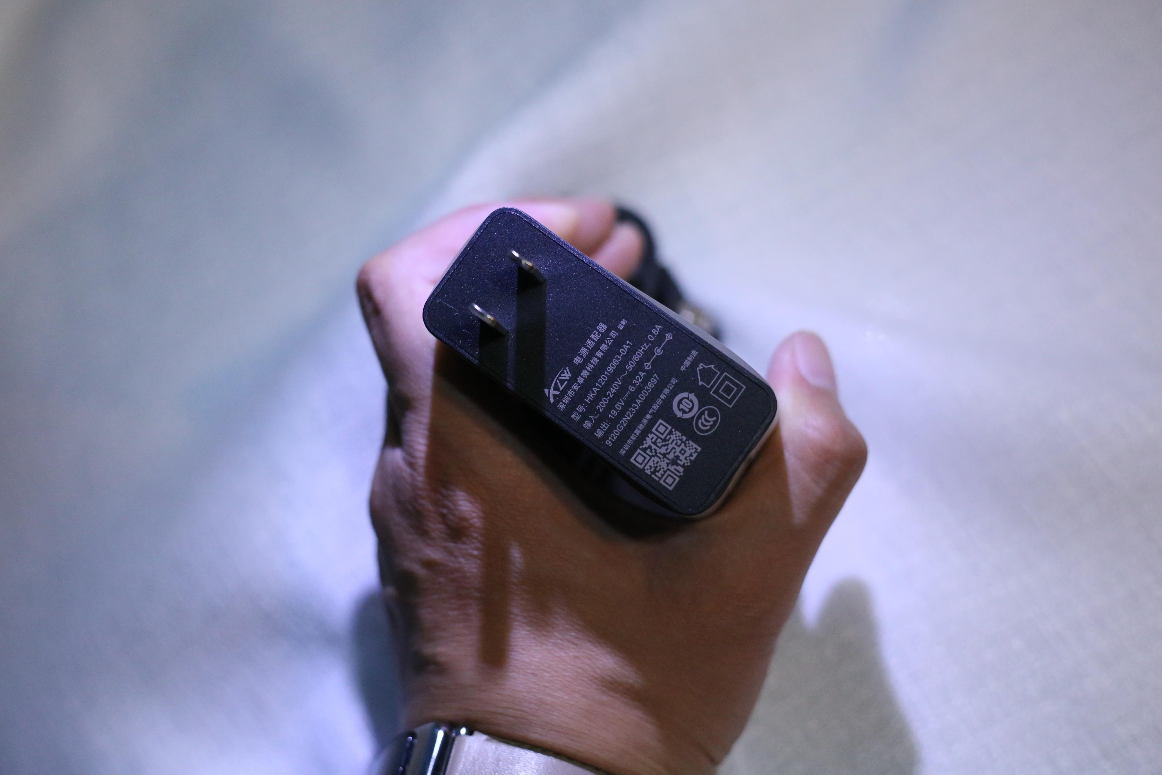 玩转3A游戏大作的最强核显，轻松逼平GTX1060！零刻GTR7深度评测