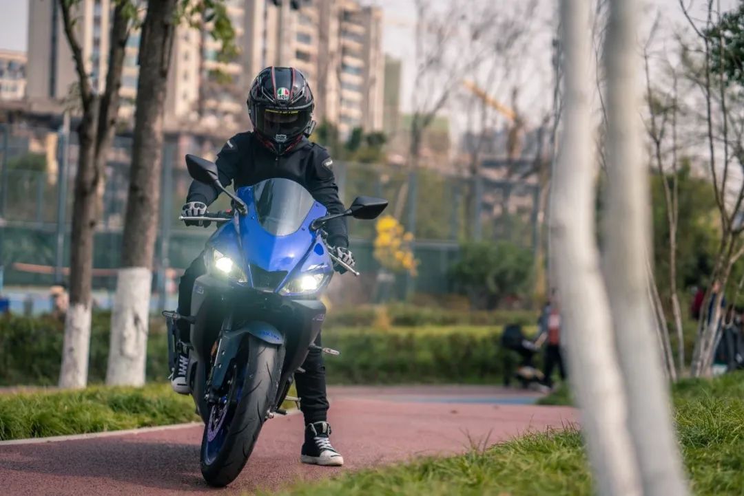 雅马哈yzf-r25测评老款,雅马哈推荐yzf-r6