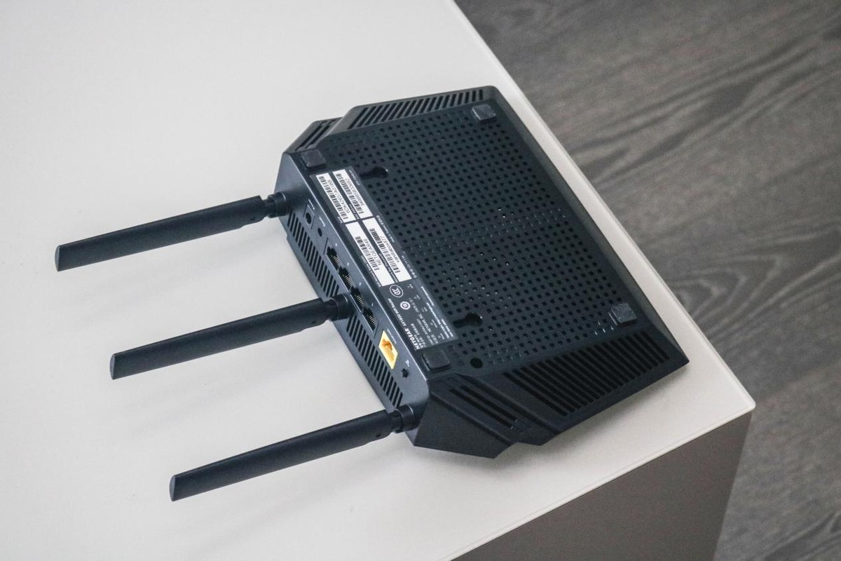 ax1800企业级路由器评测,网件ax1800中继器评测