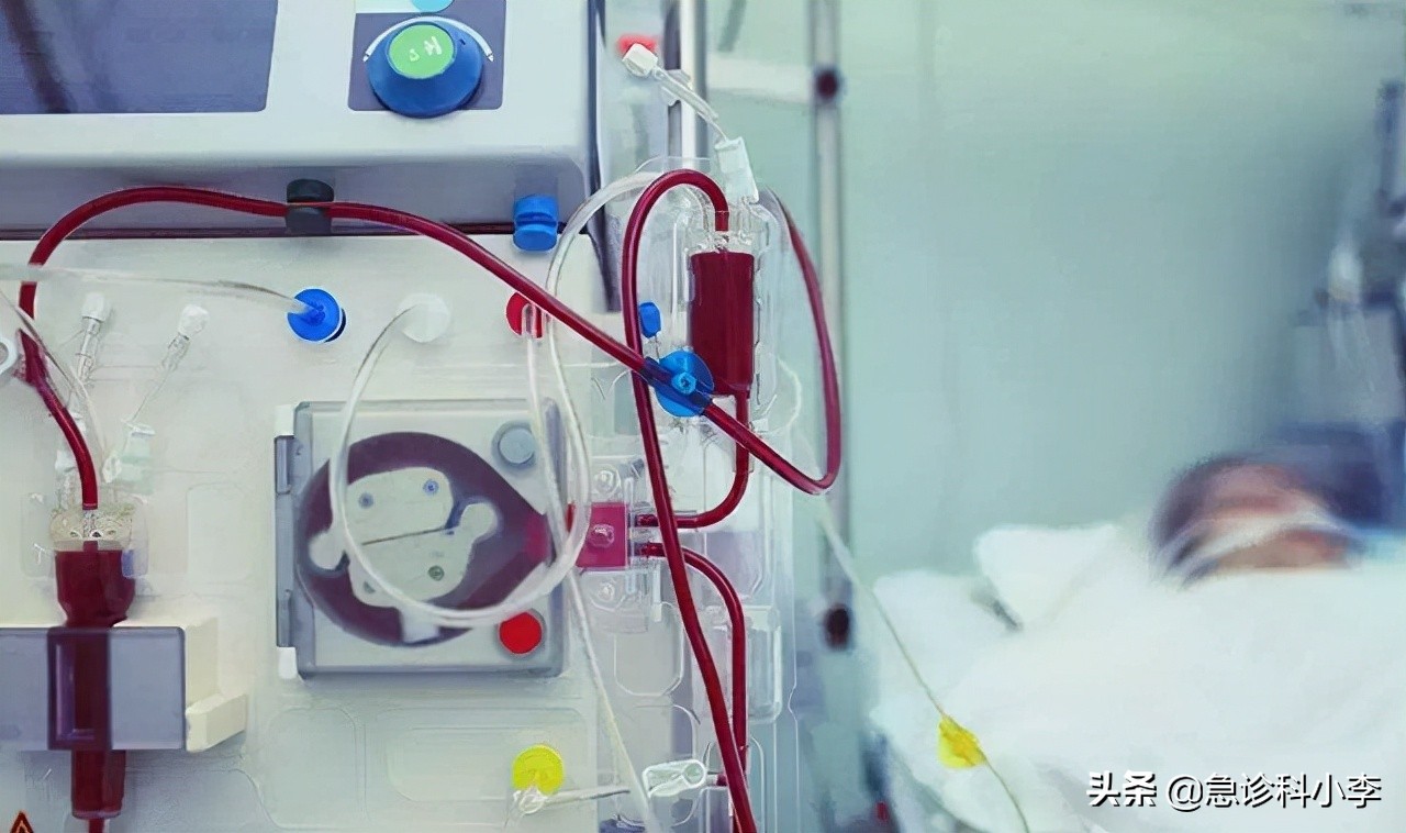 12岁女孩患尿毒症每天坚持透析,妈妈患尿毒症透析