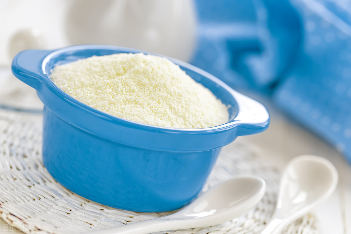 买奶粉认准国家,奶粉买贵的好还是买便宜的好