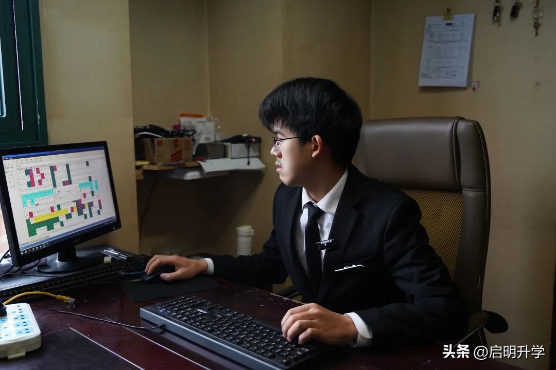 家长怎么帮初中孩子提高成绩,初中孩子学习困难家长怎么办