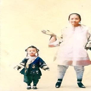 21张真实又罕见的老照片，阴毛假发工作者，我怀疑他用错地方了