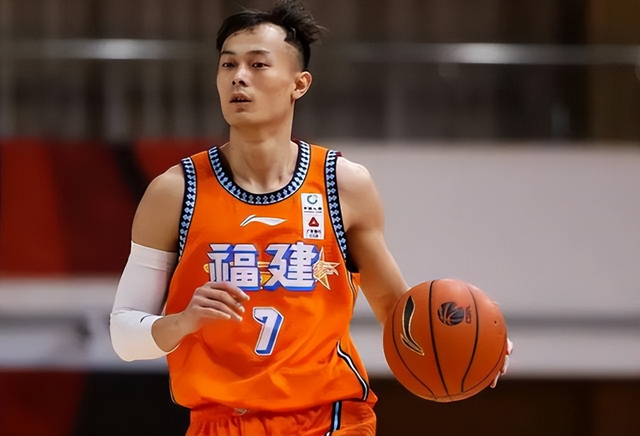 广东宏远篮球最新消息杜锋,广东宏远杜锋快离开俱乐部吗