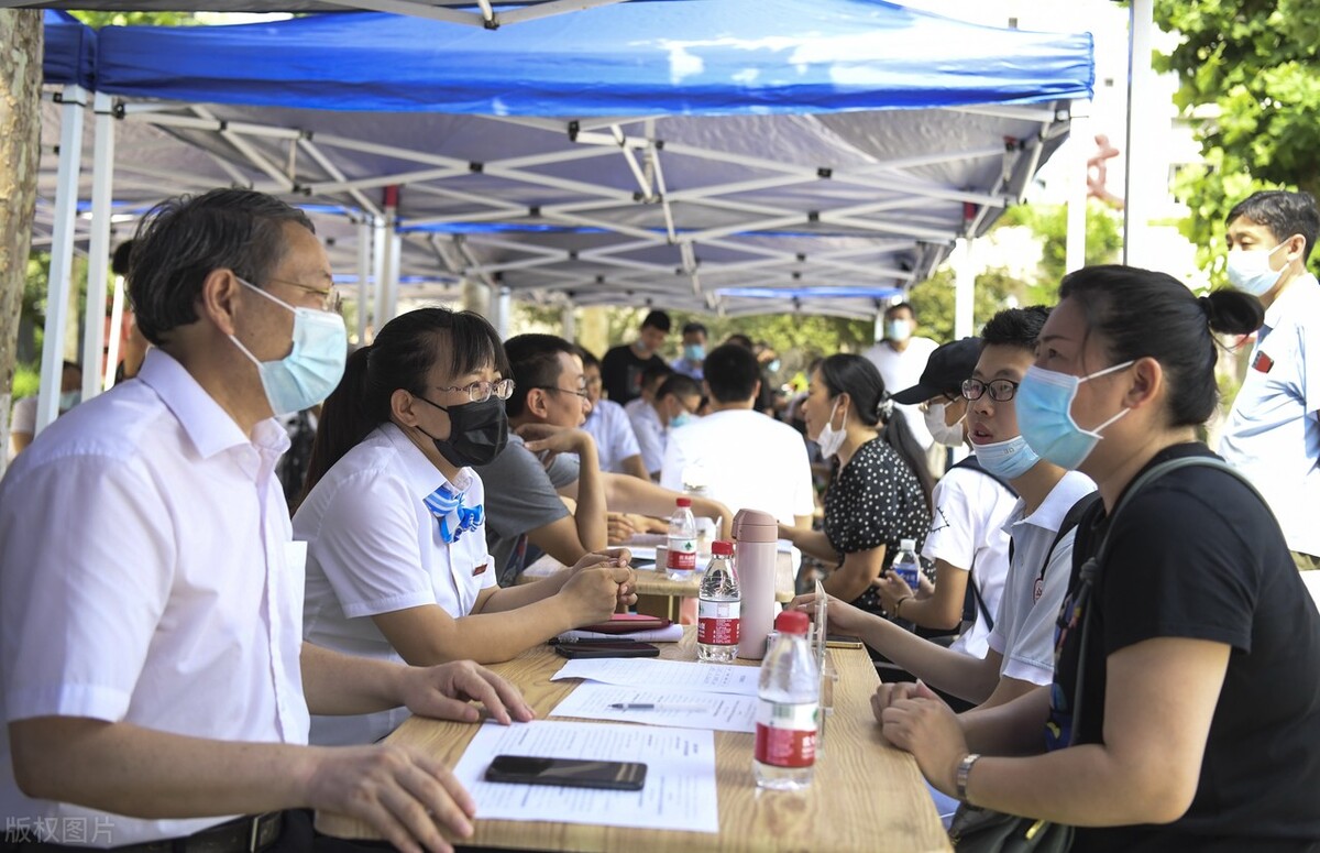 济南历城二中分数线,济南市历城二中录取分数线