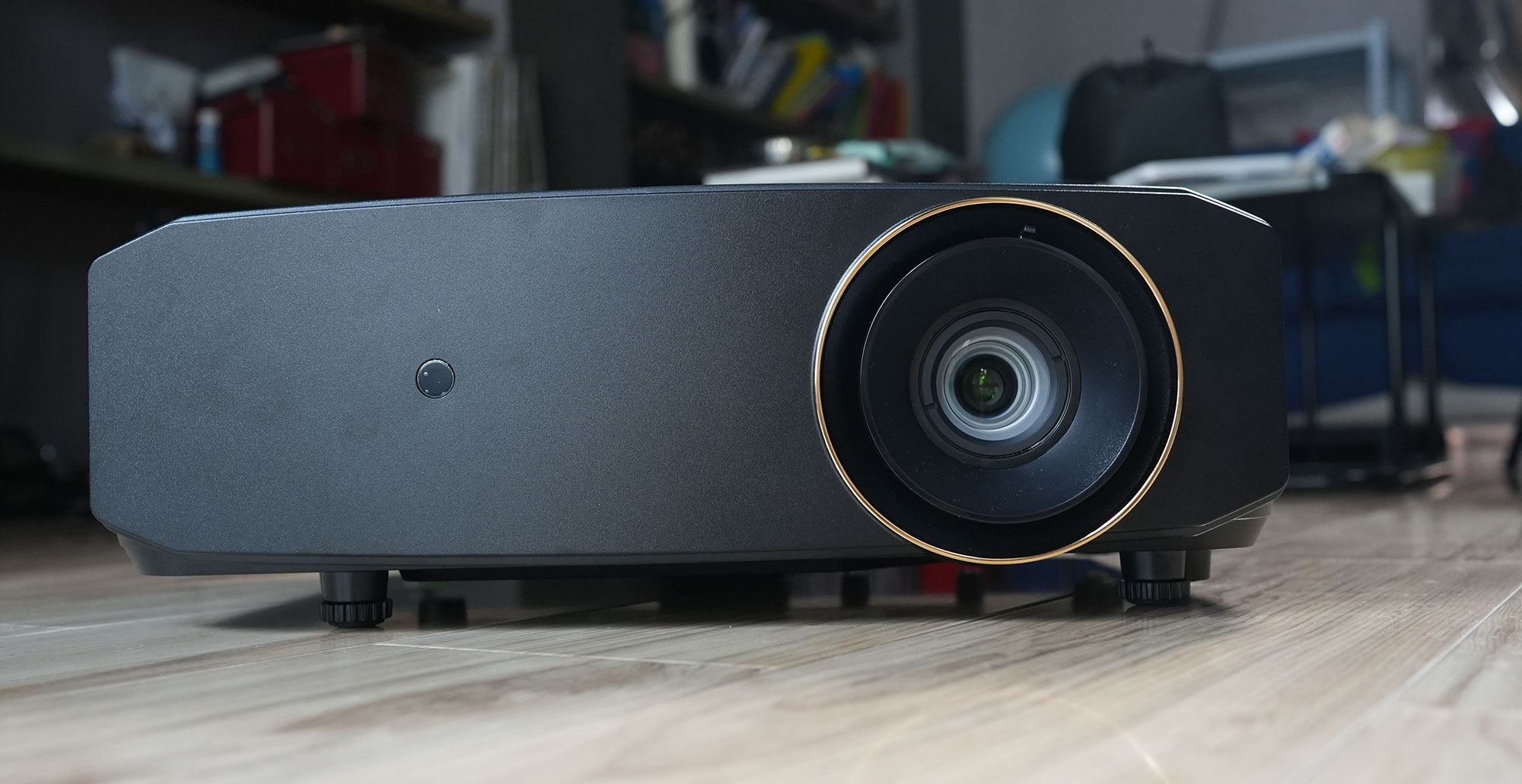 小宙斯第二代如何？JVCN69激光投影机超详细试用