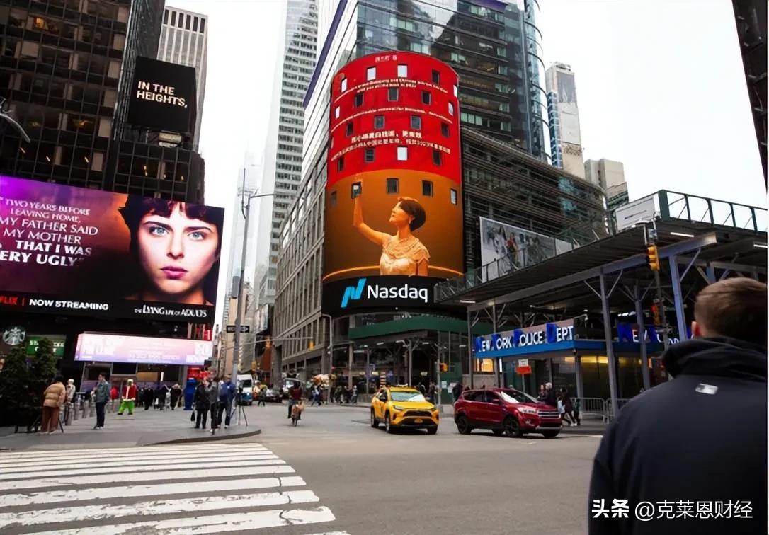 东亚三国中日韩2022年人均GDP：日本、韩国相近，中国差距较大