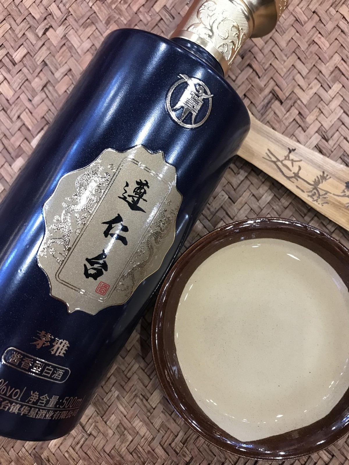 叫座不叫好的4款白酒，酒友边喝边吐槽，是哪里得罪人了？