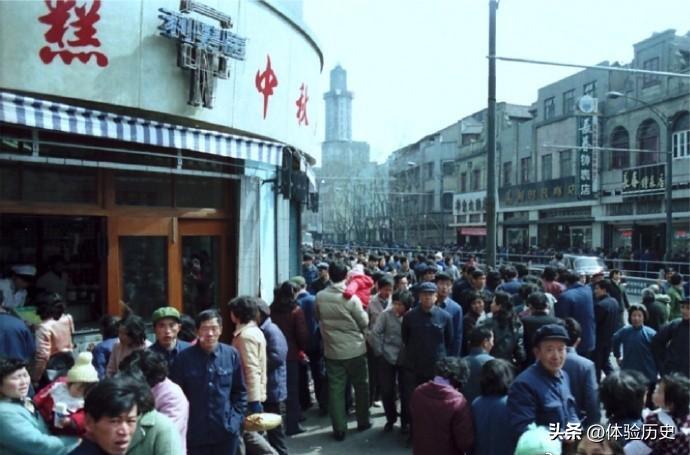 晚清大太监李莲英老照片,清末老照片慈禧眼袋下垂