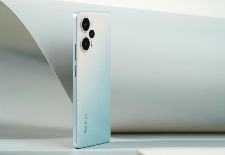 性价比高的手机哪款最值得入手,性价比高最新手机推荐哪一款