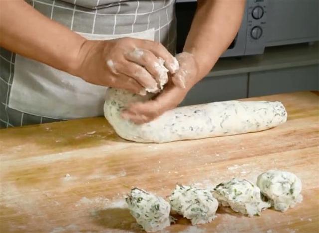 干马齿苋加蜂蜜泡水喝有什么作用,马齿苋和金银花一起泡水喝的功效