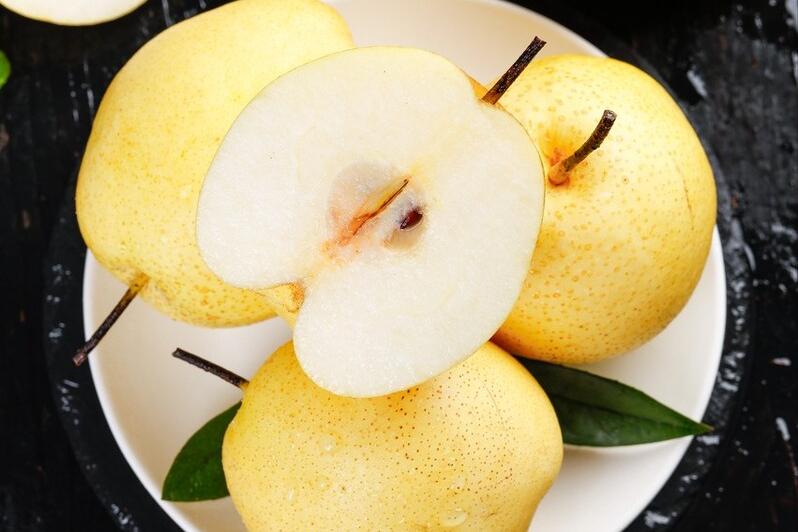 秋天气燥推荐三款营养粥,老年人秋天喝什么汤