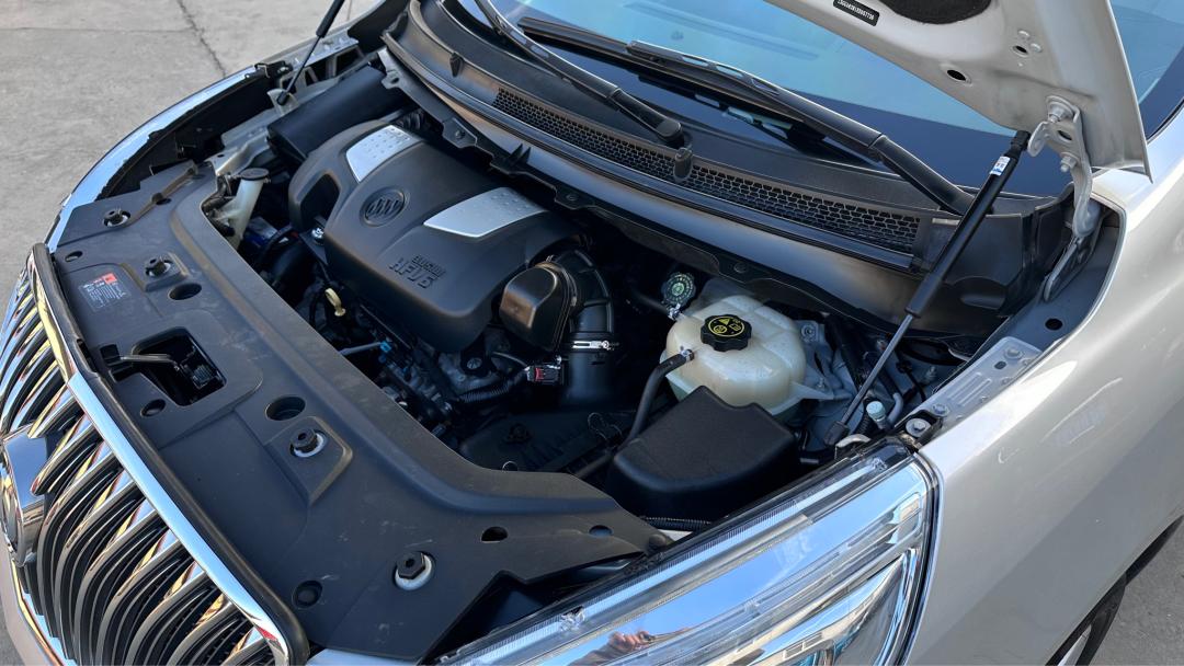 破烂的车变成新车,破烂的车子翻新