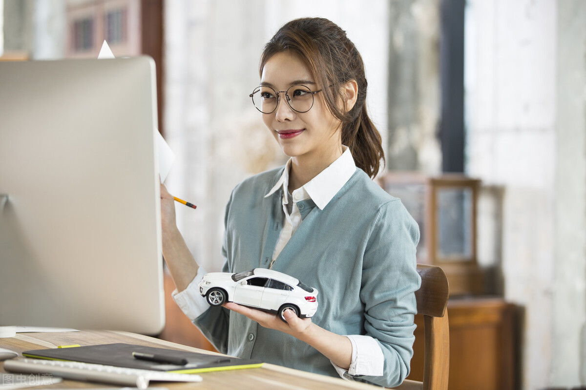 讨厌一个人怎样可以避免生气,在班里特别讨厌一个人该怎么办