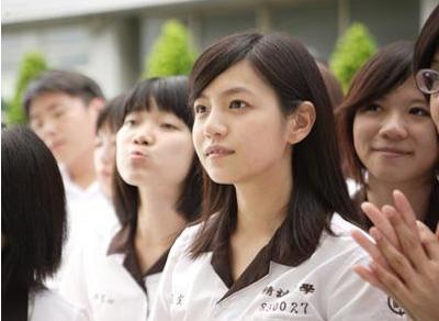 烤瓷牙的明星,烤瓷牙的明星都有谁